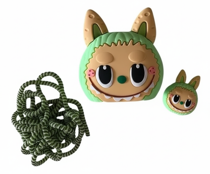 Funda de cargador Labubu Verde✨