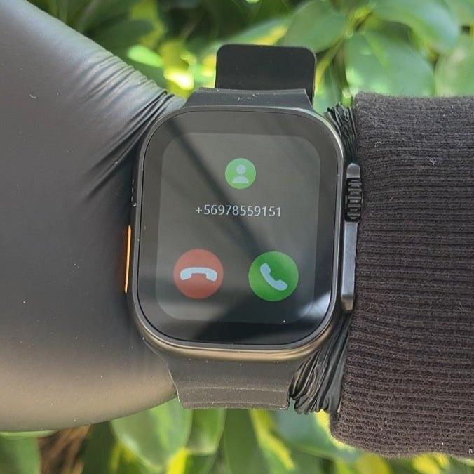 Smart Watch Ultra 8 - Outdoor Bluetooth Connection